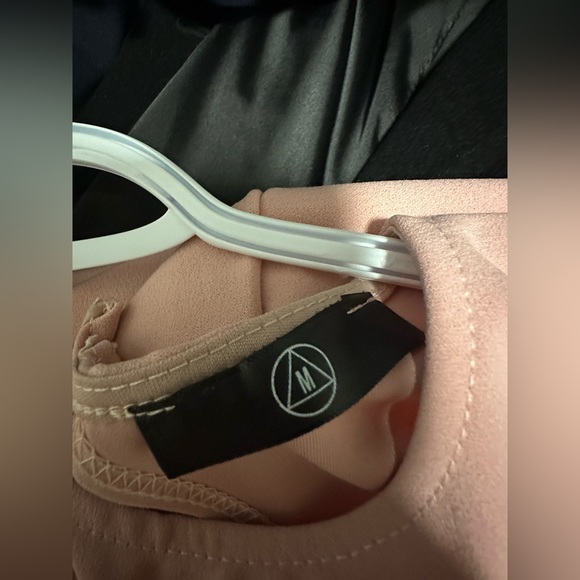 Missguided Pink Long Sleeve Open Back Maxi Dress - Picture 7 of 7